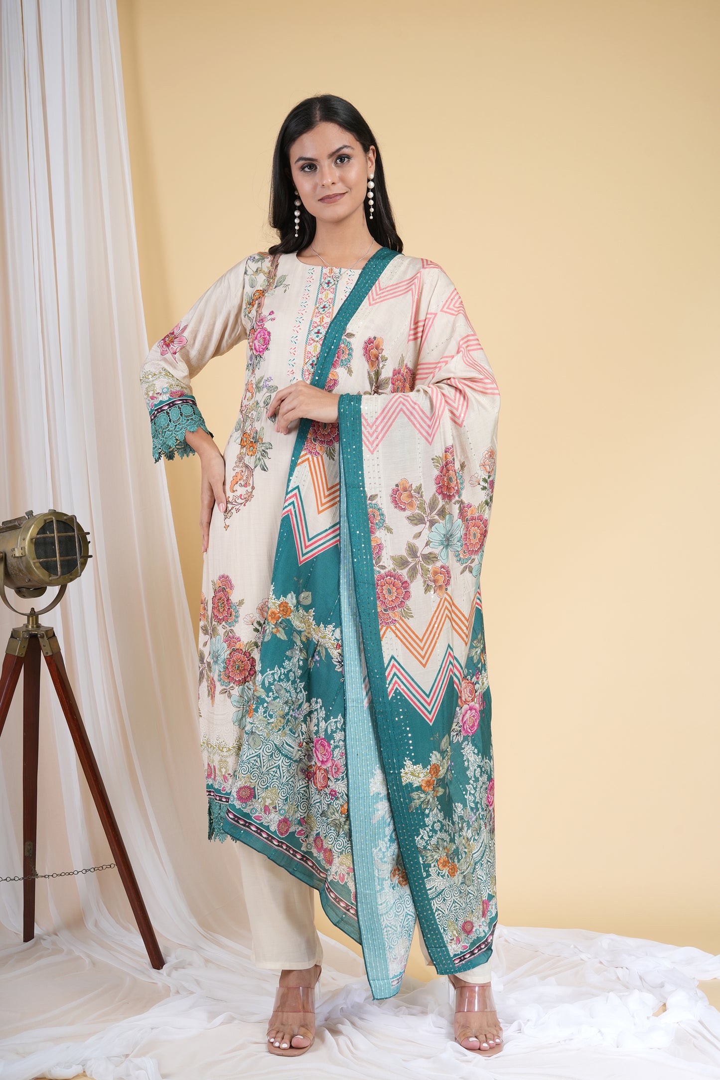 Multi Hues Pakistani Suit Set