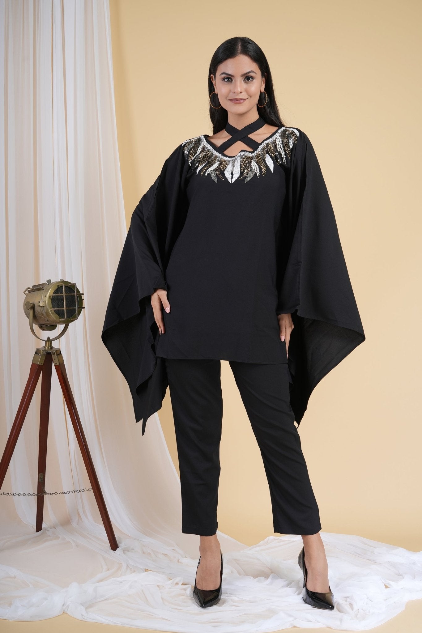 Black Soha Kaftan Set - INDIVYBE